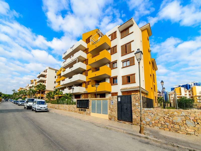 Apartamento Bennecke Elvis Apartment Torrevieja Exterior photo